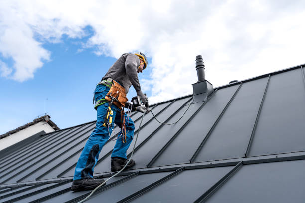 Best Emergency Roof Repair  in Forest Hills, MI